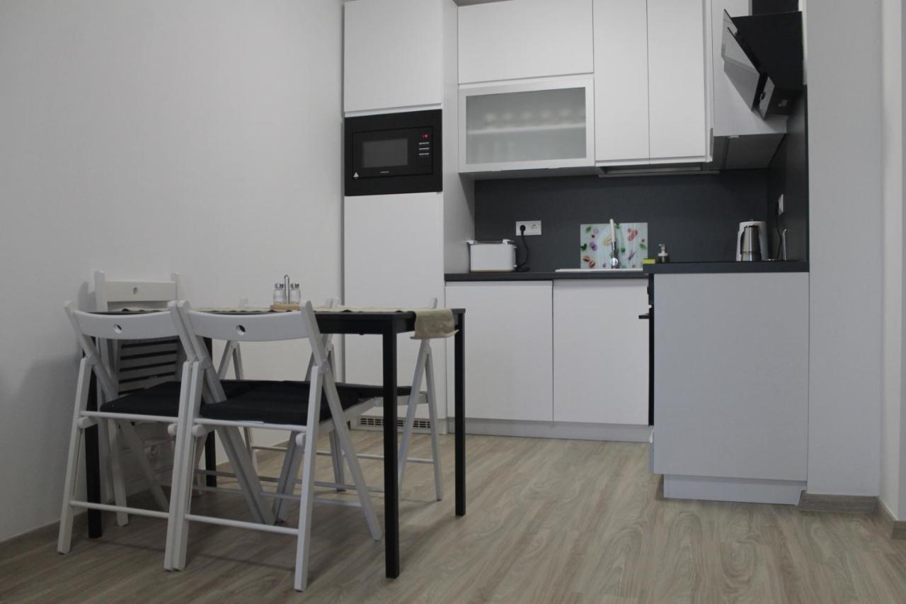 Vizparti Apartman Siofok Bagian luar foto
